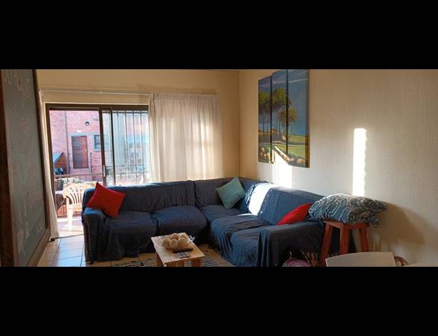 2 BEDROOM PROPERTY TO RENT IN HELDERKRUIN